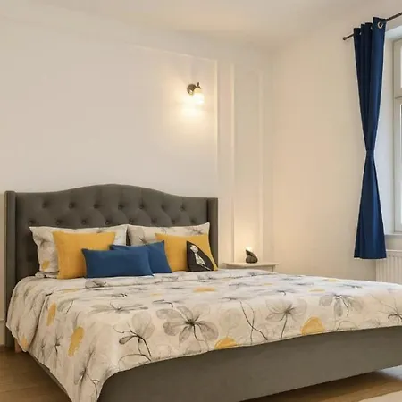 Sweet Cozy Ultracentral